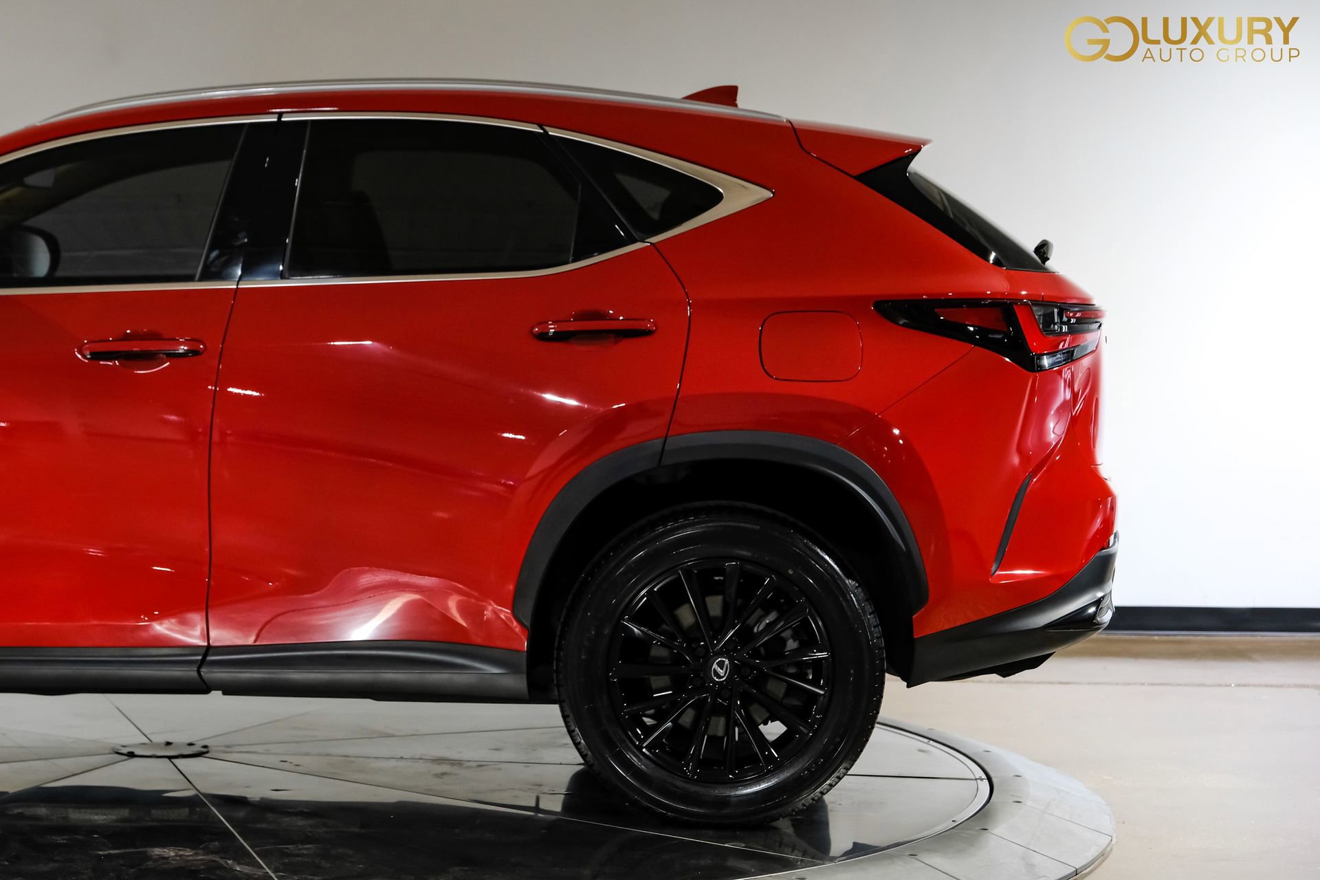 Used 2024 Lexus NX 250 250 Premium w/ Towing Package (2000 Lbs) image 15