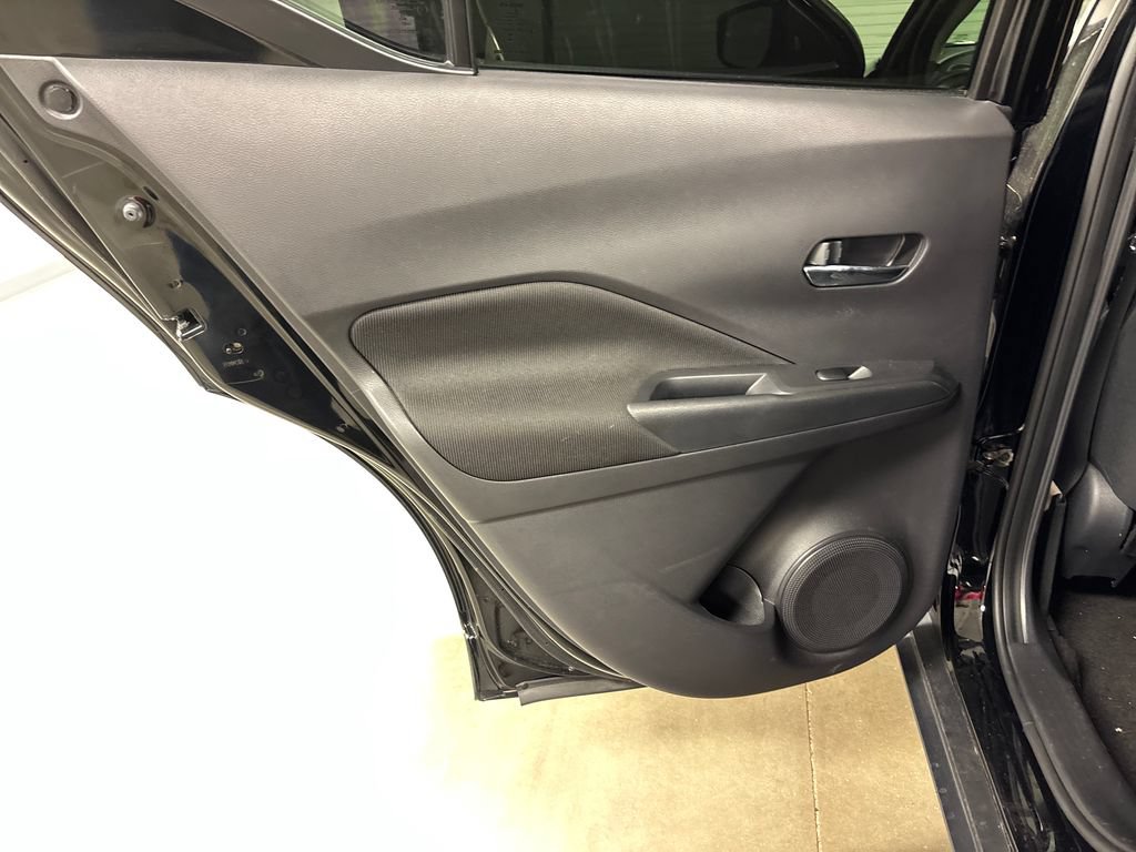 Used 2023 Nissan Kicks SV FWD image 28