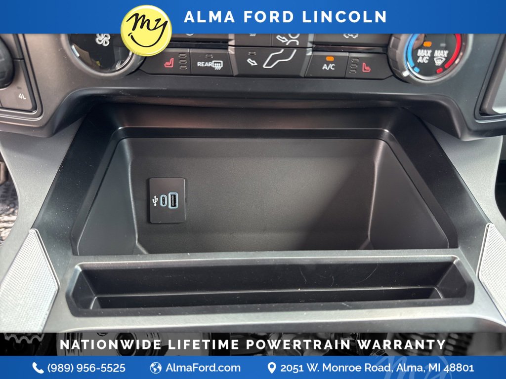 New 2025 Ford F350 XLT w/ Black Appearance Package image 30