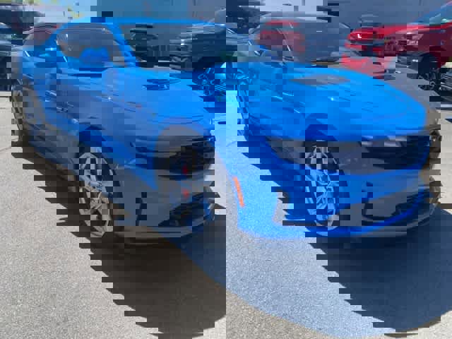 Used 2022 Chevrolet Camaro LT image 3