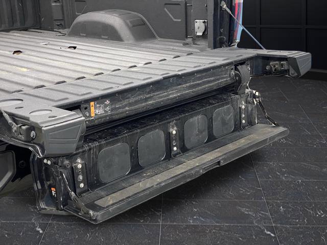 Used 2024 GMC Sierra 2500 AT4 w/ AT4 Premium Plus Package image 17