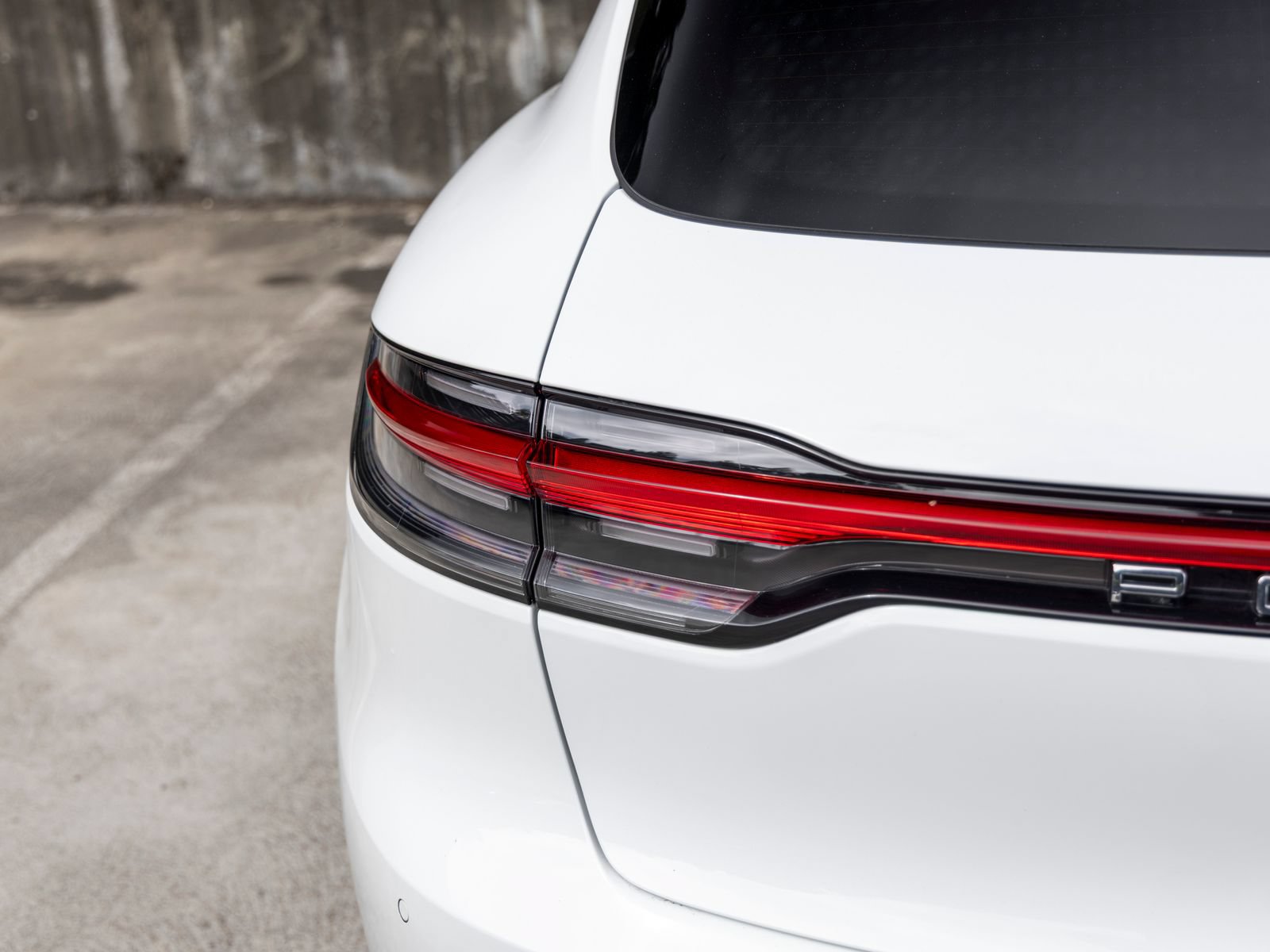 Certified 2026 Porsche Macan AWD/4WD image 21