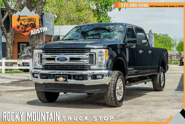 Used 2017 Ford F250 XLT w/ XLT Value Package image 1