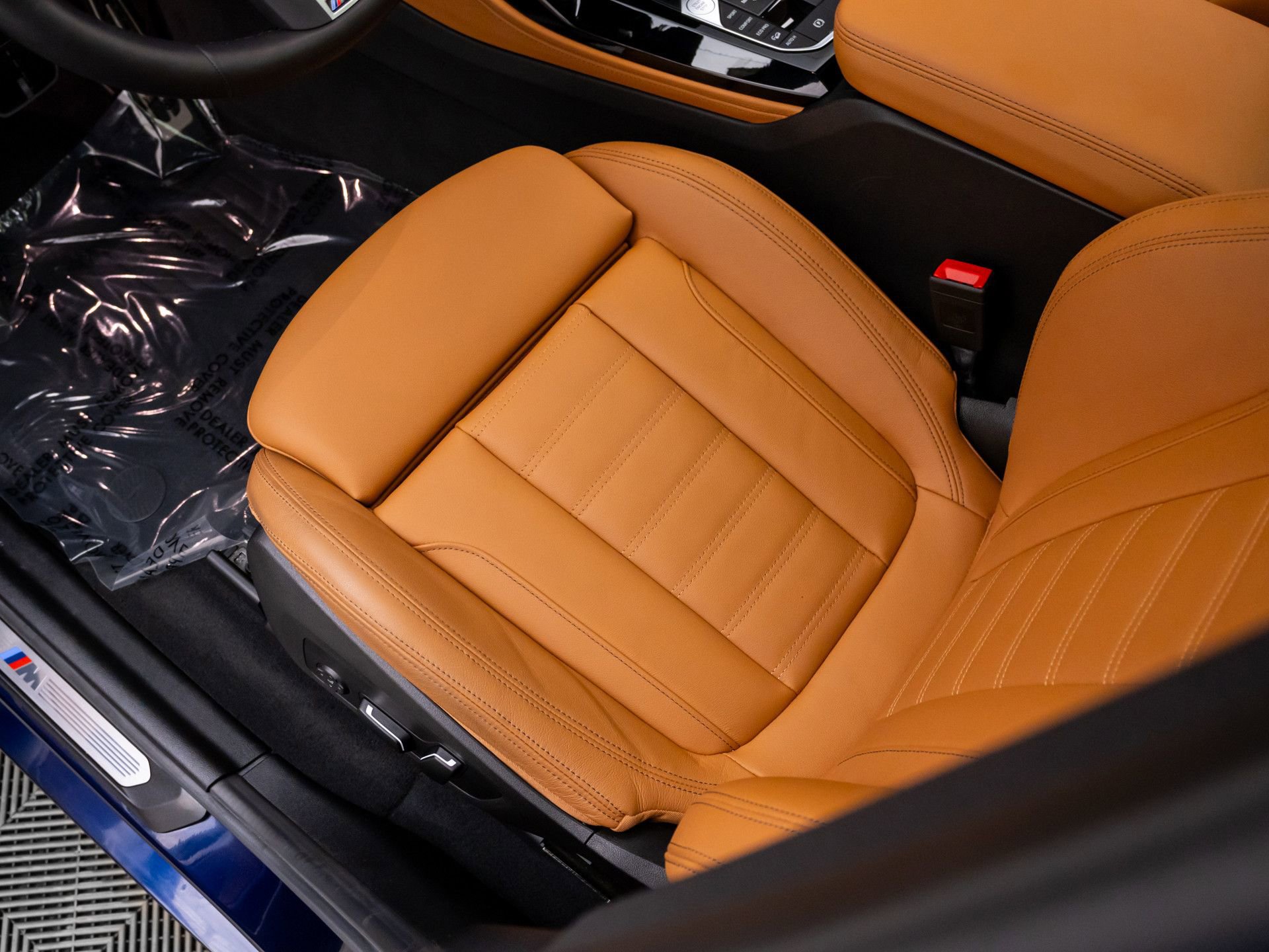 Used 2024 BMW X4 xDrive30i w/ Premium Package AWD/4WD image 15