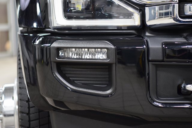 Used 2022 Ford F450 Platinum w/ FX4 Off-Road Package image 14