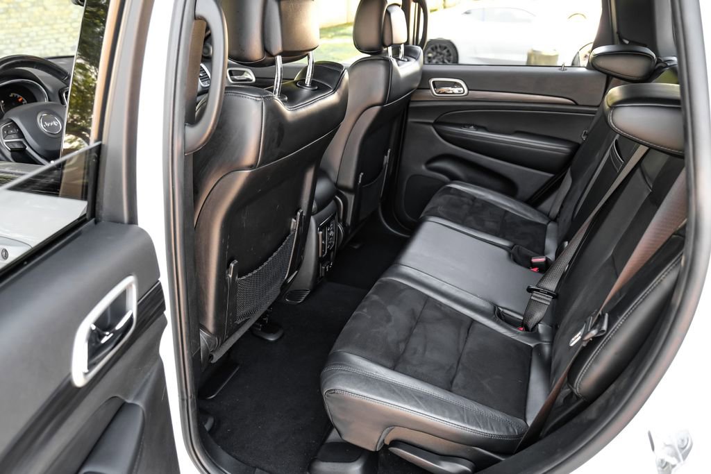 Used 2019 Jeep Grand Cherokee Altitude image 49