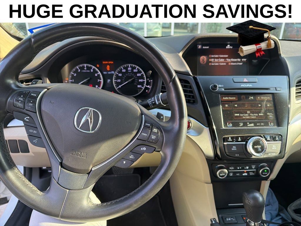 Used 2017 Acura ILX FWD image 5