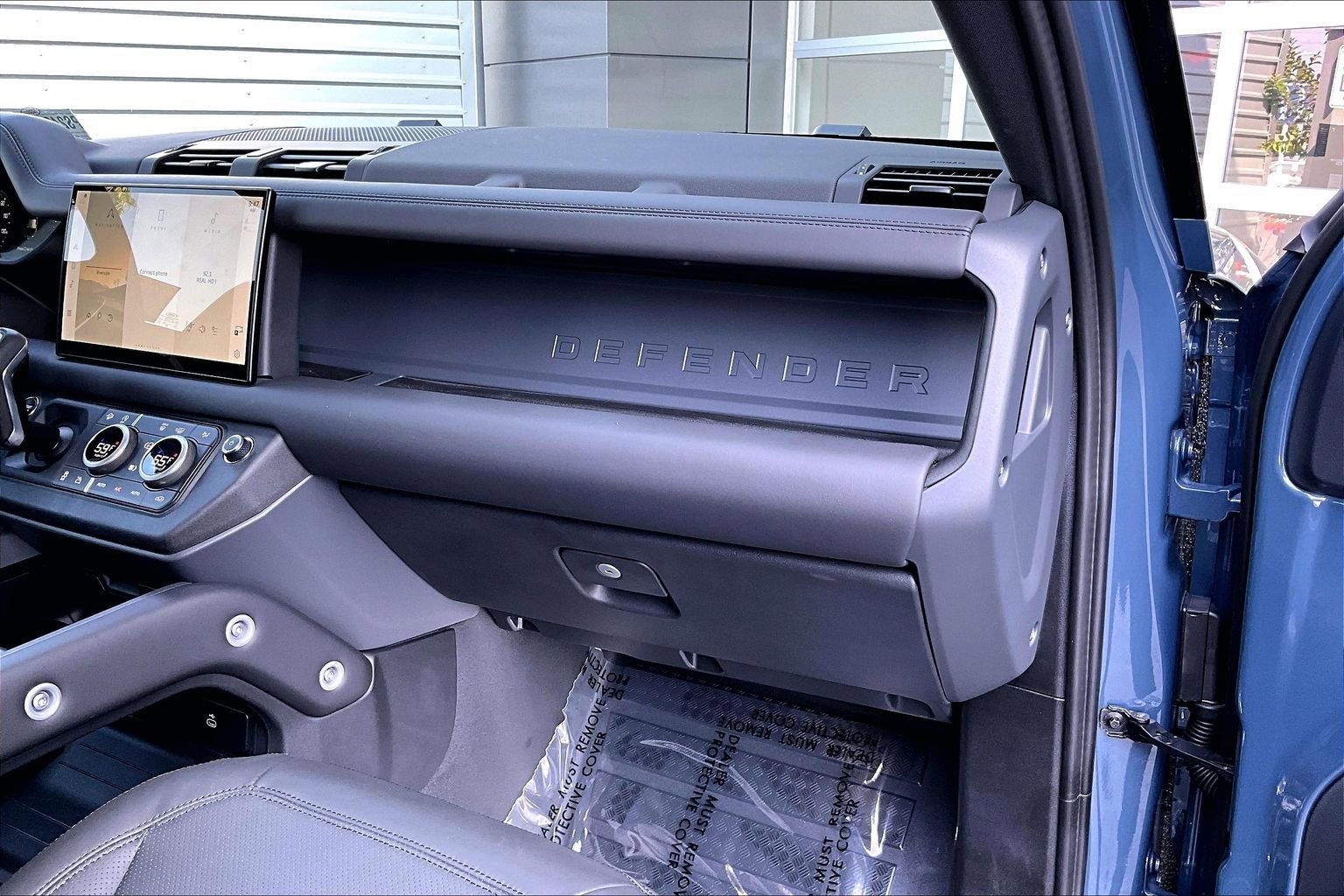 Certified 2025 Land Rover Defender 110 S AWD/4WD image 16
