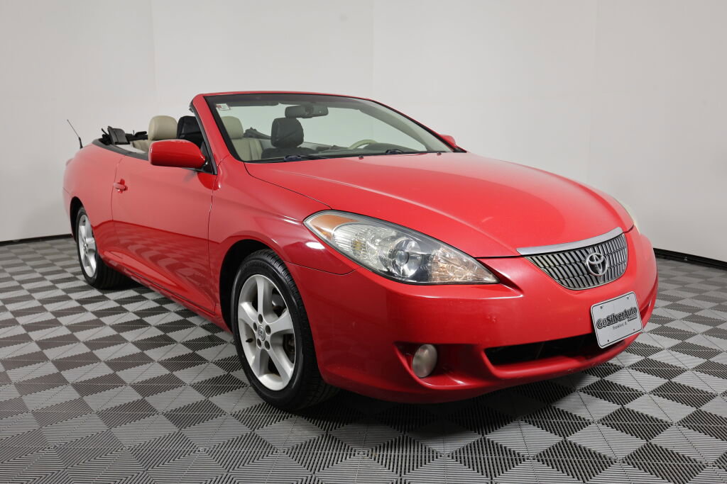 Used 2006 Toyota Solara SE image 2