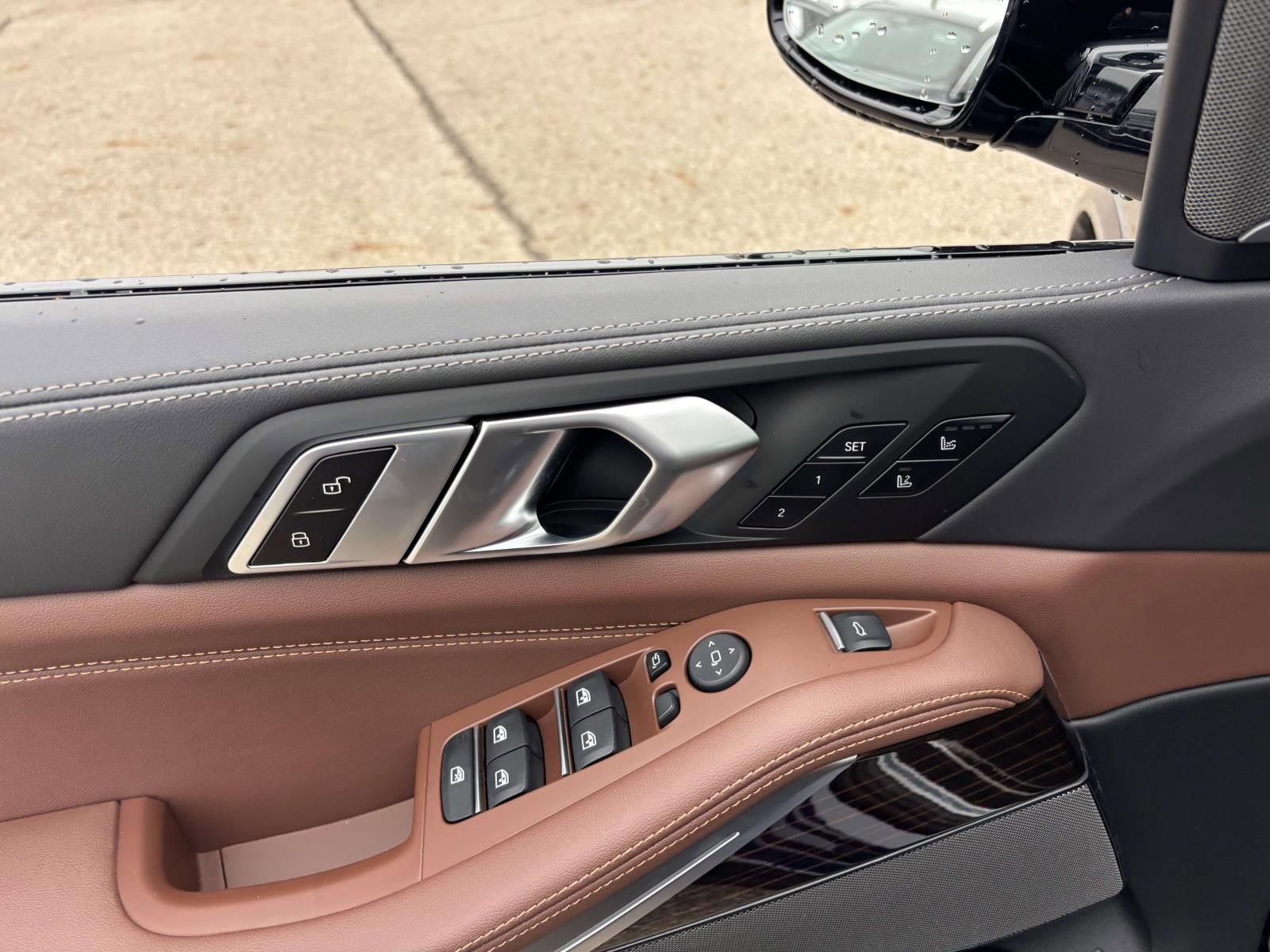 New 2026 BMW X5 xDrive50e AWD/4WD image 13
