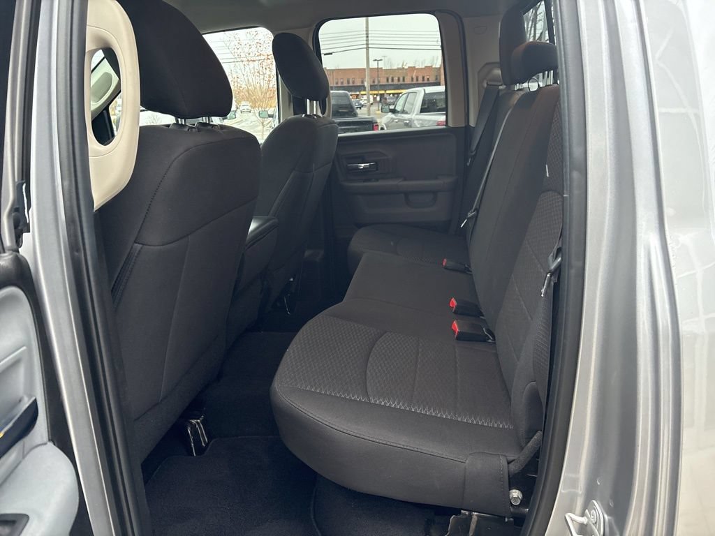 Used 2020 RAM 1500 Warlock AWD/4WD image 15