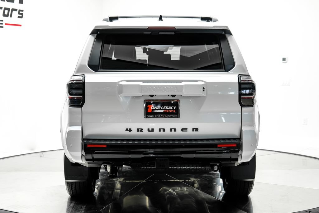 Used 2025 Toyota 4Runner TRD Sport Premium w/ Tow Technology Package AWD/4WD image 11