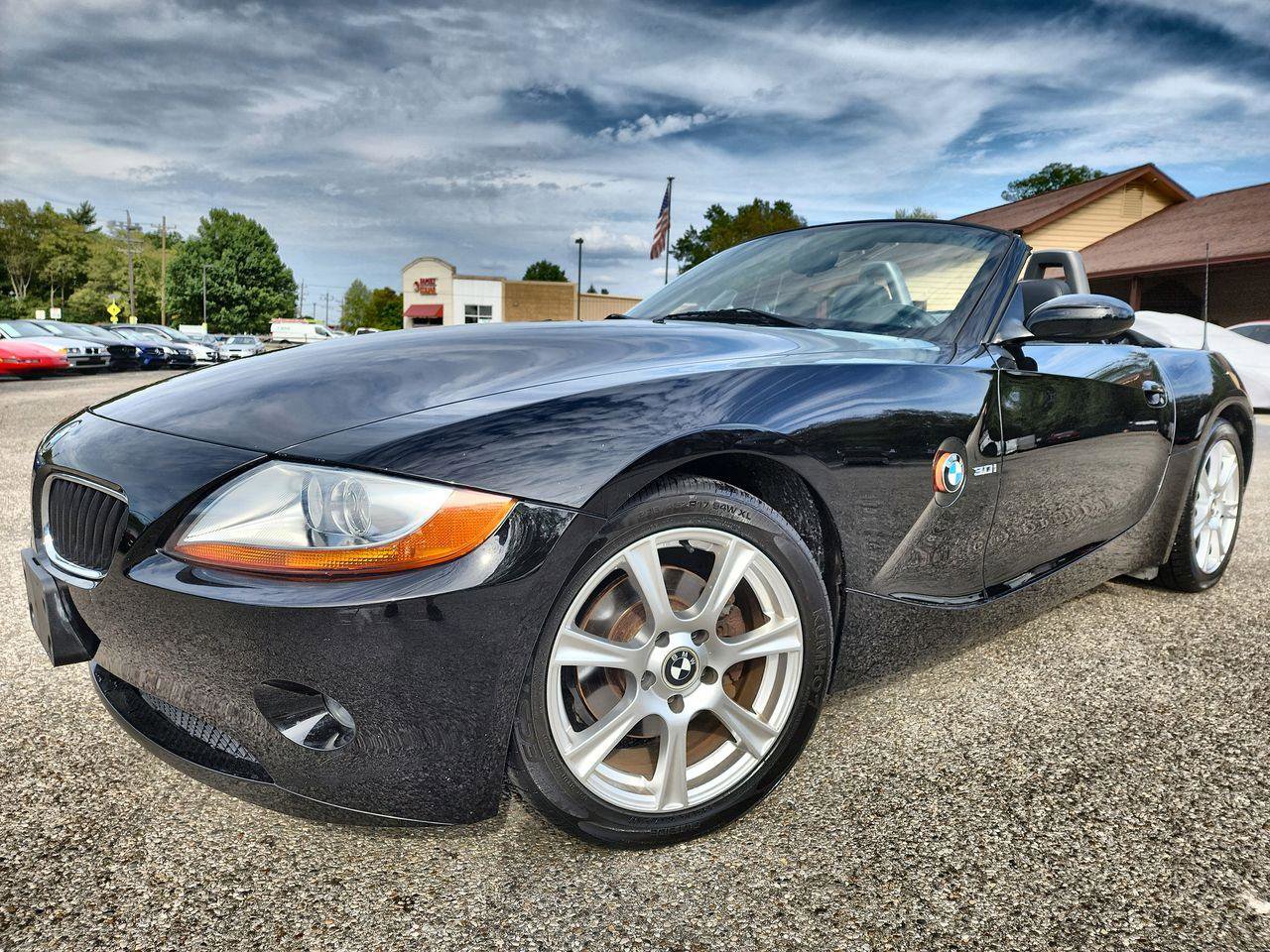 Used 2003 BMW Z4 3.0i image 1