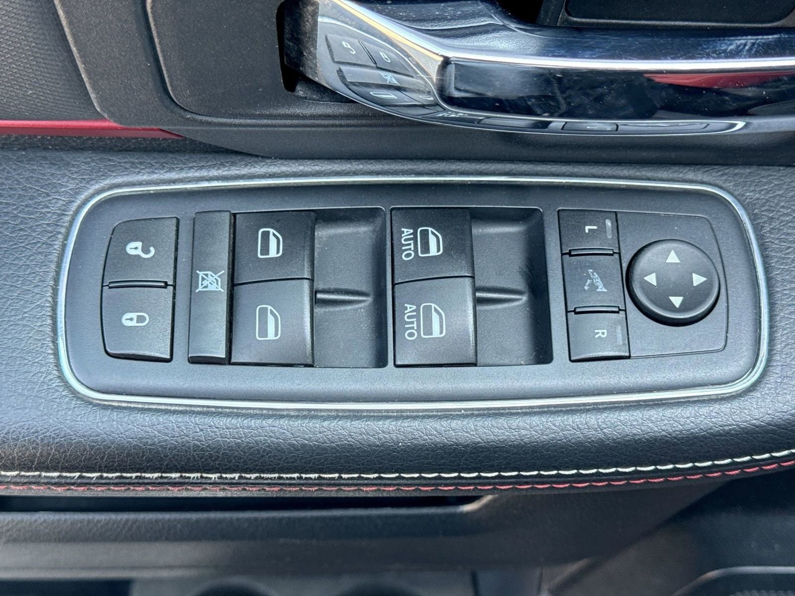 Used 2016 RAM 1500 Rebel w/ Luxury Group image 17