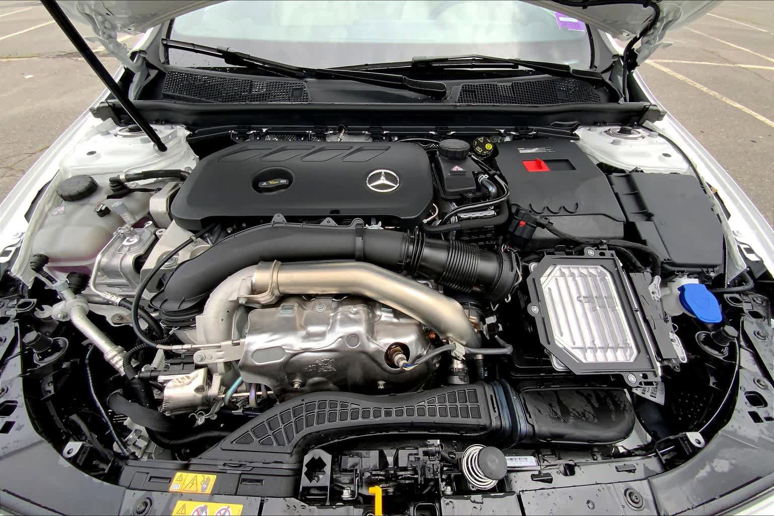 Used 2025 Mercedes-Benz CLA 250 4MATIC image 20