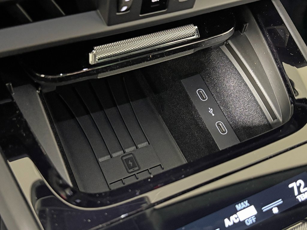 New 2026 Porsche Cayenne GTS image 32