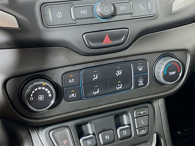 Used 2020 GMC Terrain SLE image 19