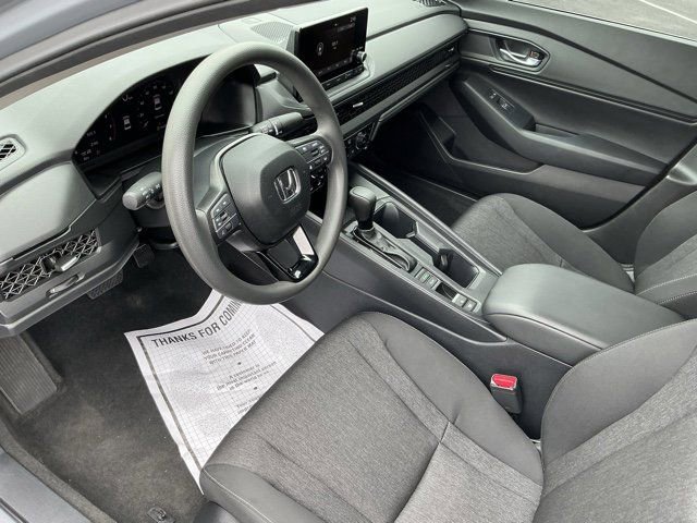 Used 2025 Honda Accord SE image 14