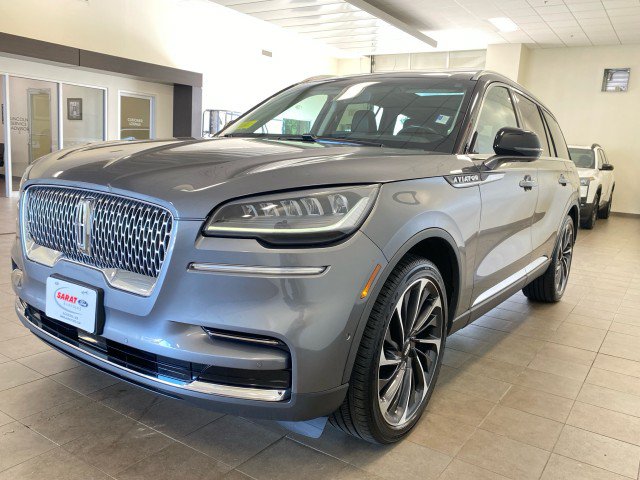 Certified 2023 Lincoln Aviator Reserve w/ Equipment Group 201A AWD/4WD image 4