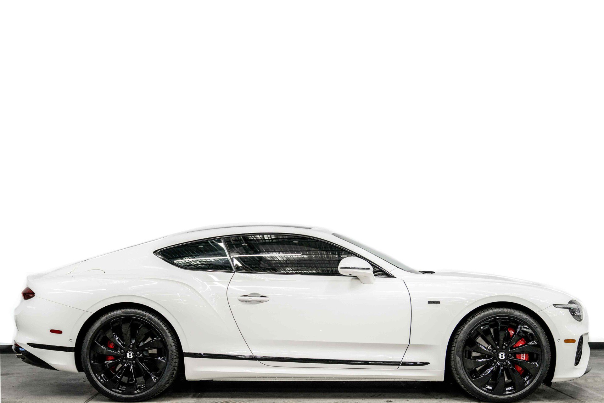 Used 2025 Bentley Continental GT AWD/4WD image 2