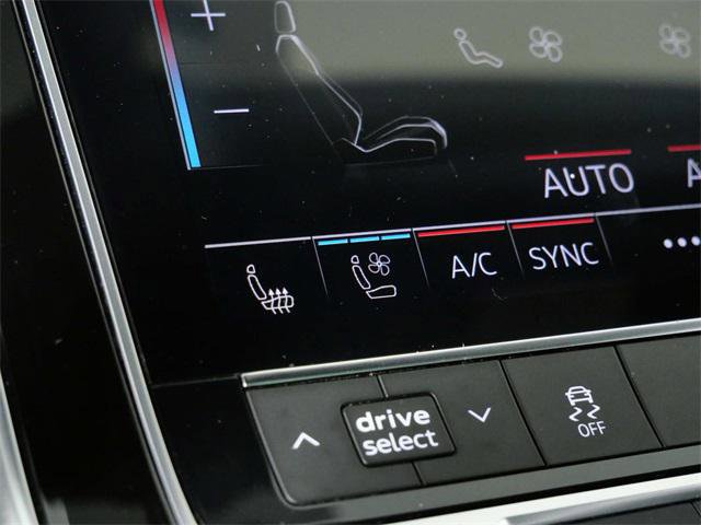 Certified 2025 Audi Q7 2.0T Premium Plus image 25