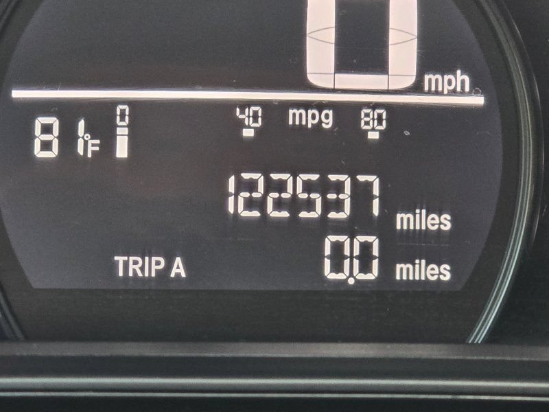 Used 2017 Honda CR-V LX image 9