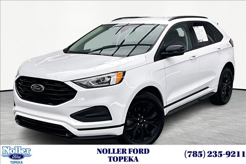 Used 2022 Ford Edge SE w/ Black Appearance Package