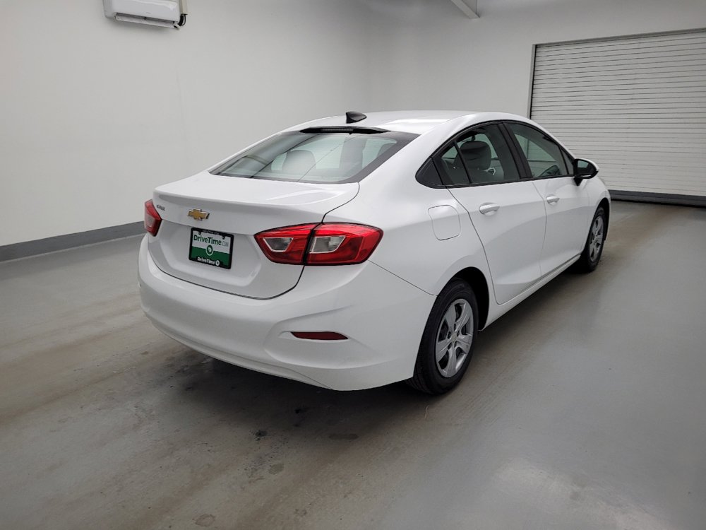 Used 2018 Chevrolet Cruze LS w/ LS Fleet Convenience Package FWD image 9