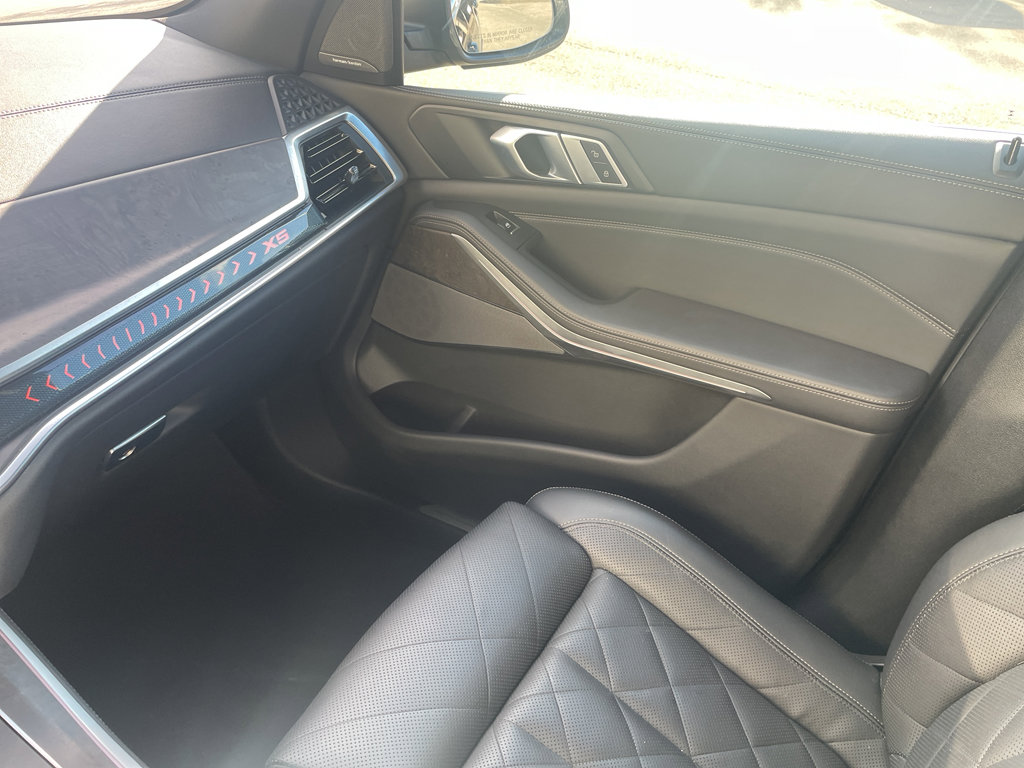 Used 2025 BMW X5 xDrive40i w/ Climate Comfort Package image 35