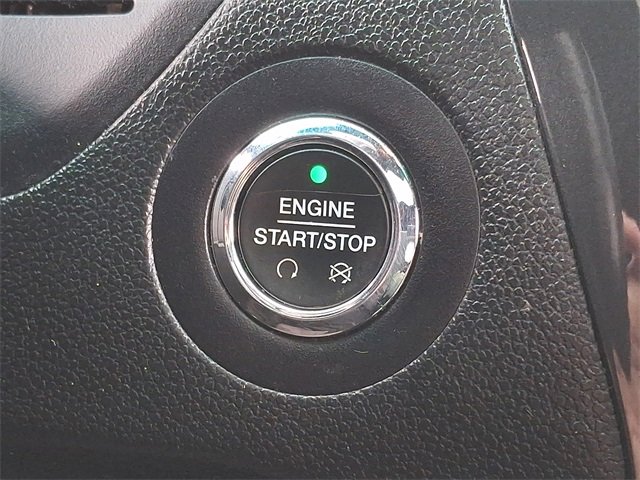 Used 2017 Ford Explorer XLT w/ Equipment Group 202A image 28