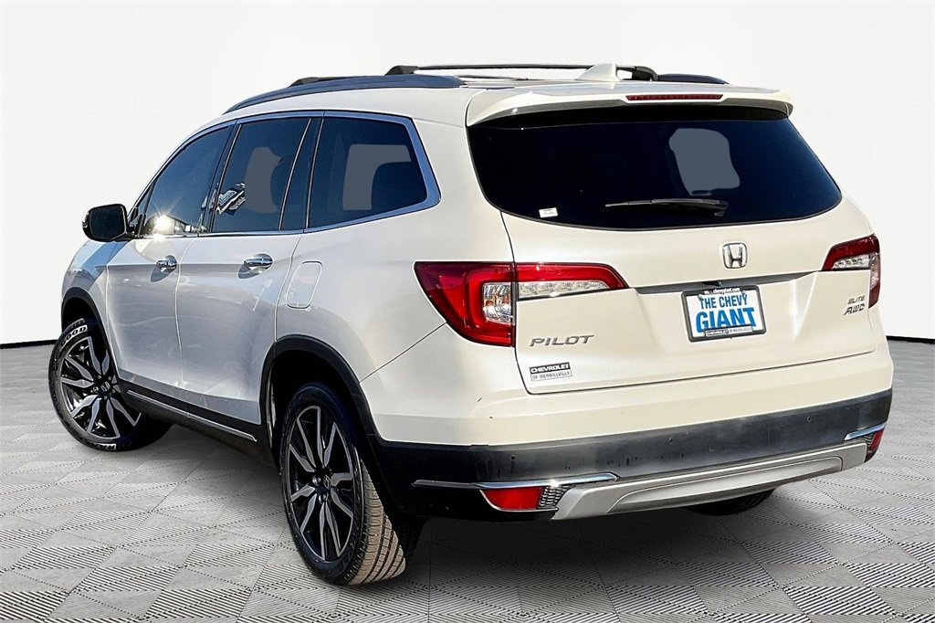 Used 2019 Honda Pilot Elite image 4