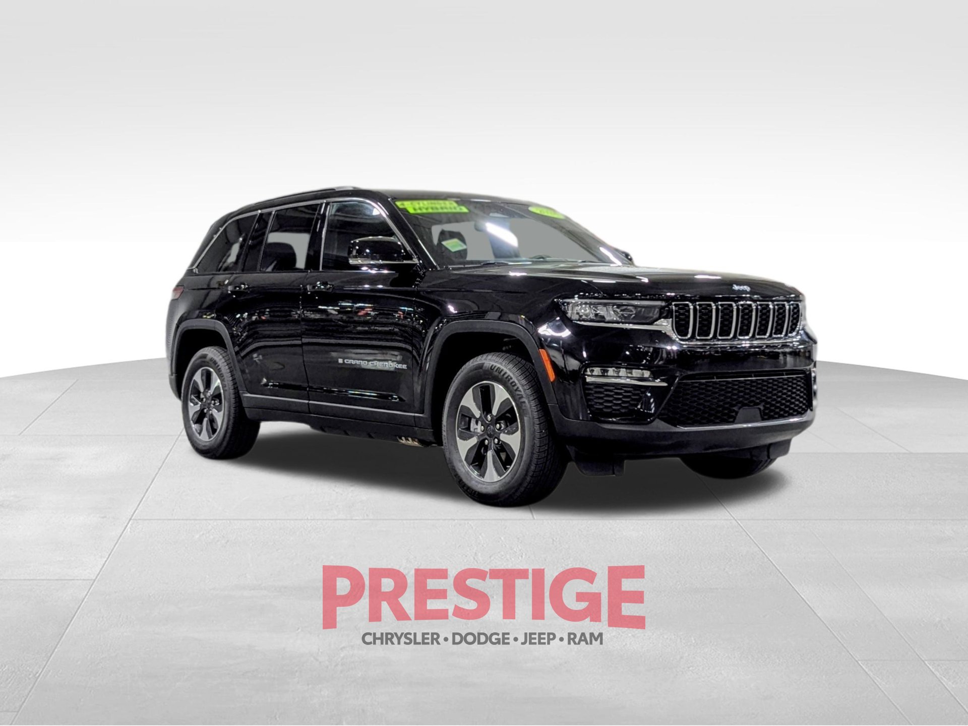 Used 2024 Jeep Grand Cherokee Limited 4xe AWD/4WD image 5