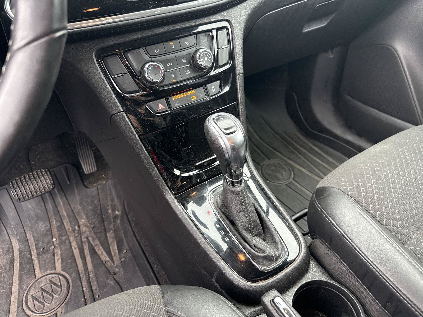 Used 2019 Buick Encore Preferred AWD/4WD image 14
