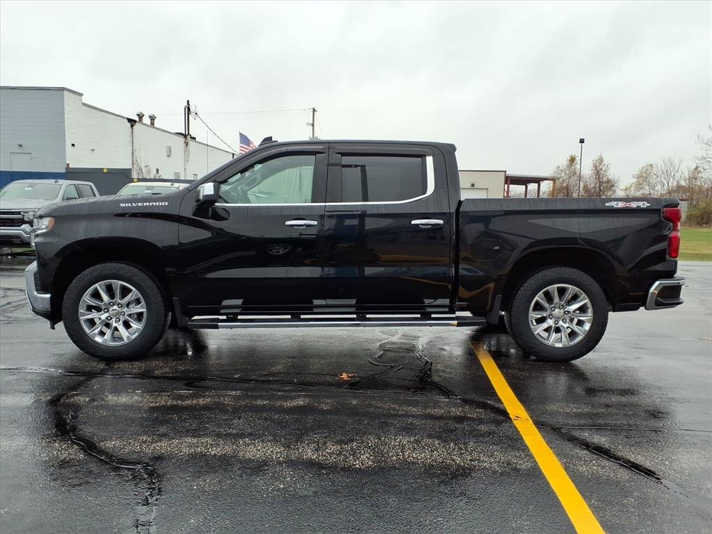Certified 2022 Chevrolet Silverado 1500 LTZ w/ LTZ Convenience Package II image 5