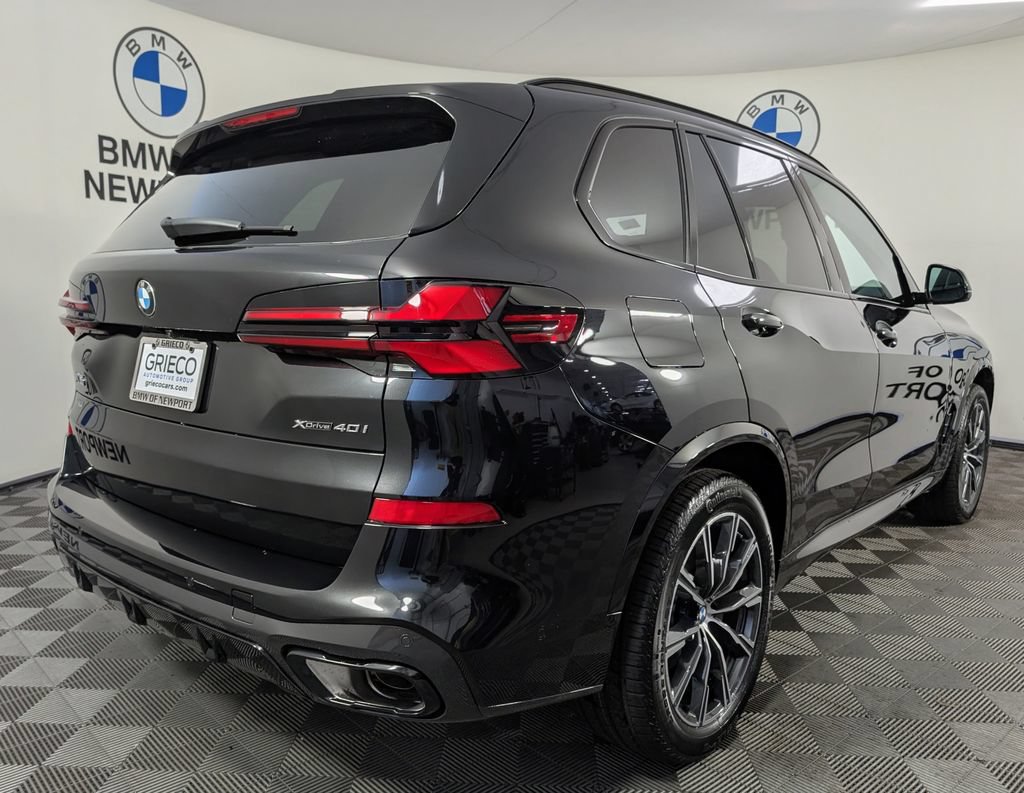 New 2026 BMW X5 xDrive40i w/ M Sport Package AWD/4WD image 6