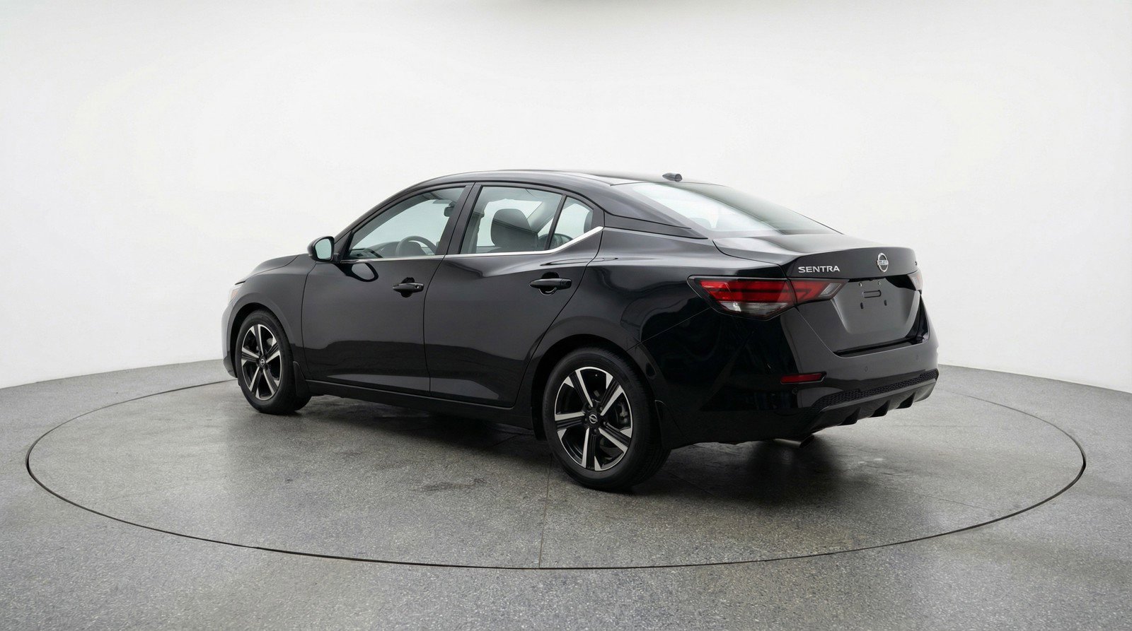 Used 2025 Nissan Sentra SV image 6