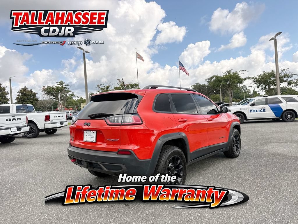 Used 2021 Jeep Cherokee Trailhawk w/ Sun, Sound & Nav Group AWD/4WD image 3