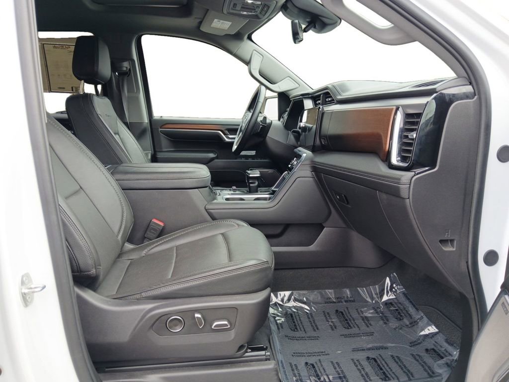 Used 2024 GMC Sierra 1500 Denali w/ Denali Reserve Package image 15