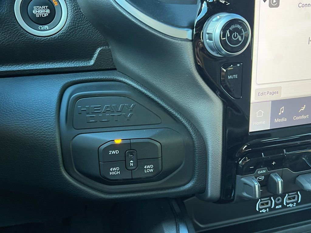 New 2026 RAM 3500 Big Horn AWD/4WD image 26