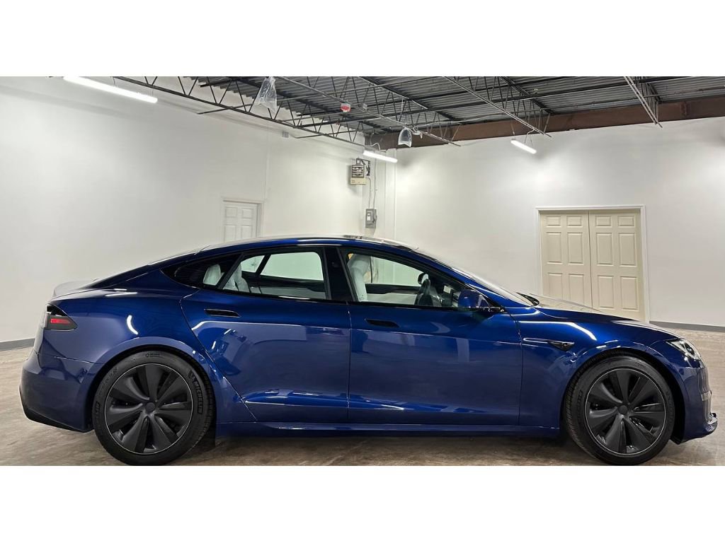 Used 2023 Tesla Model S image 10