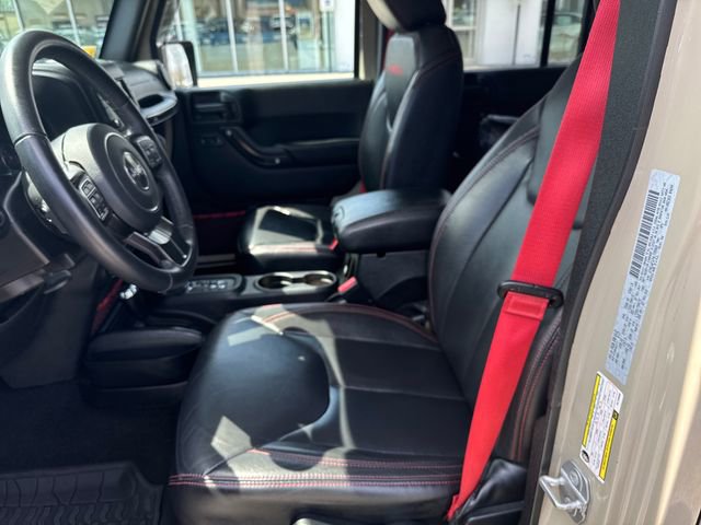 Used 2017 Jeep Wrangler Unlimited Rubicon image 13