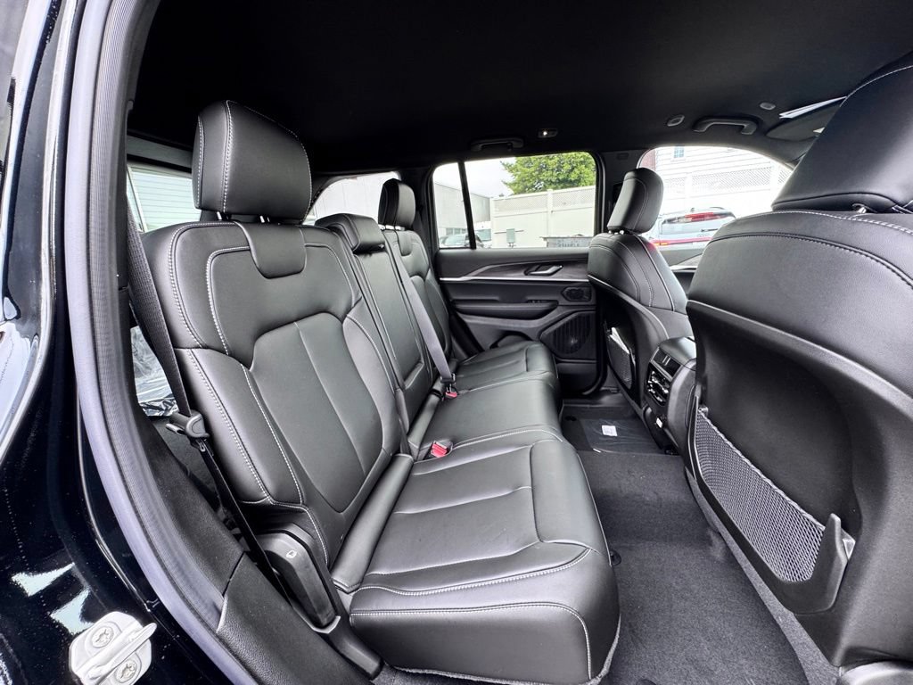 New 2026 Jeep Grand Cherokee Limited AWD/4WD image 20
