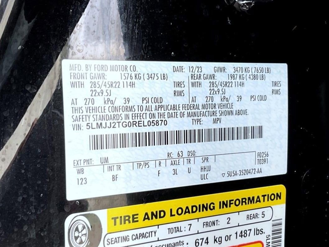 Certified 2024 Lincoln Navigator Black Label image 28