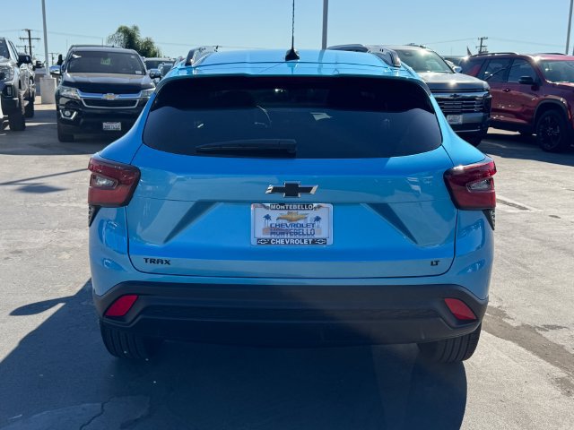 New 2026 Chevrolet Trax LT w/ Driver Confidence Package FWD image 4