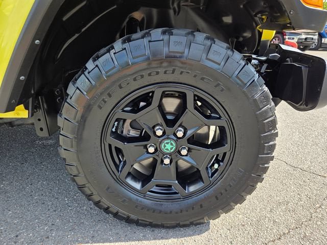 Used 2024 Jeep Gladiator Overland AWD/4WD image 21