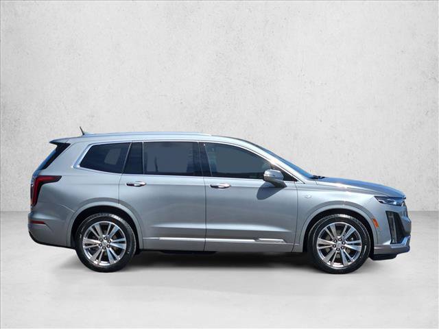 Used 2024 Cadillac XT6 Premium Luxury w/ Technology Package FWD image 9