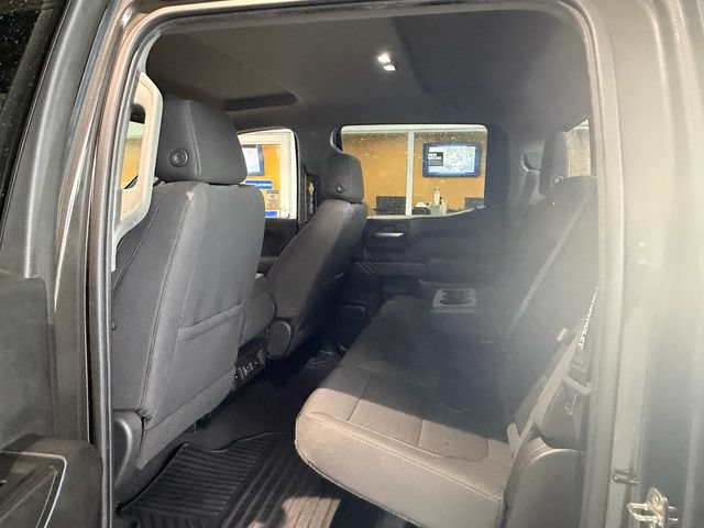 Used 2022 Chevrolet Silverado 1500 LT w/ All Star Edition Plus RWD image 9