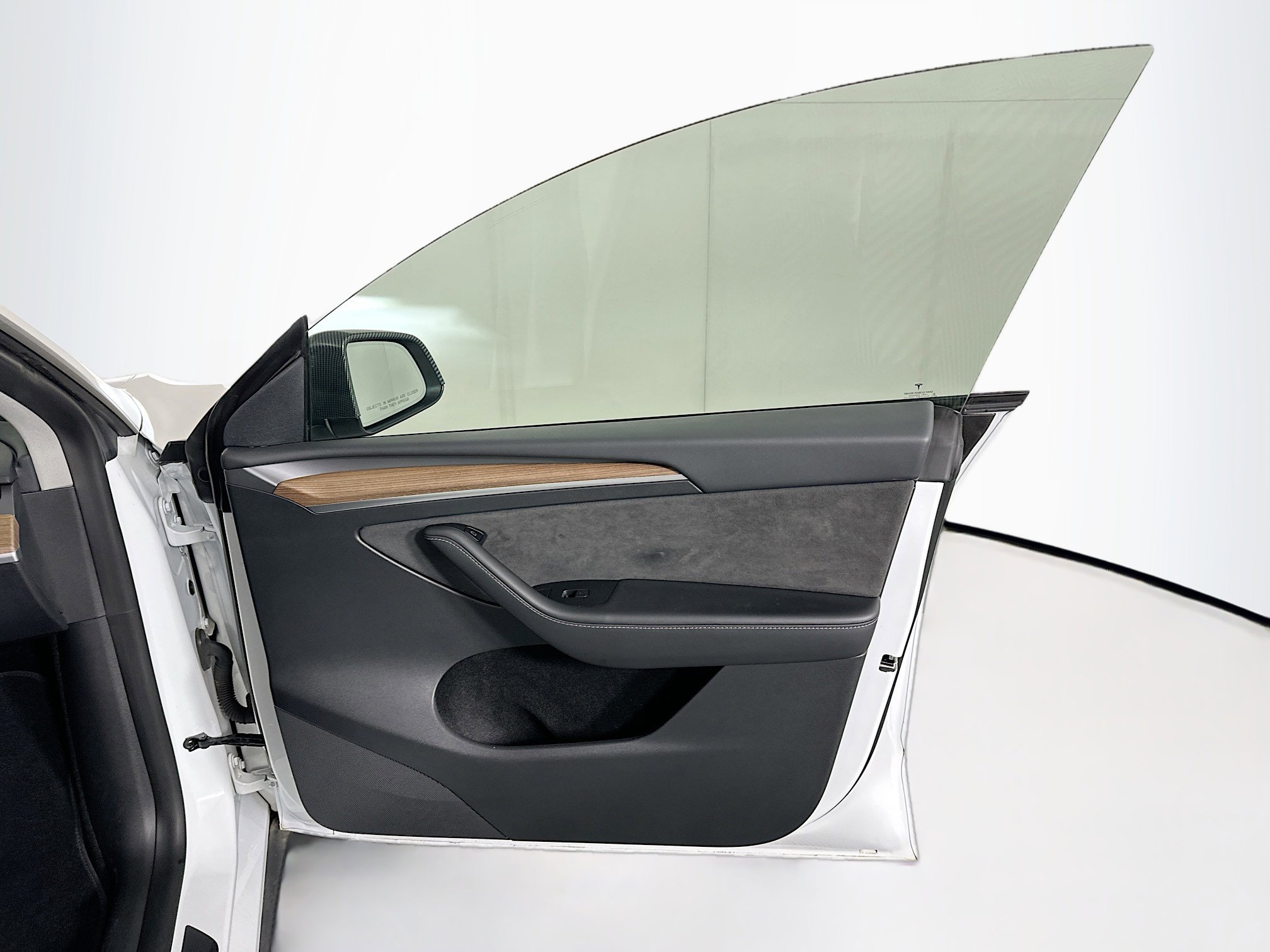 Used 2023 Tesla Model Y Performance image 30