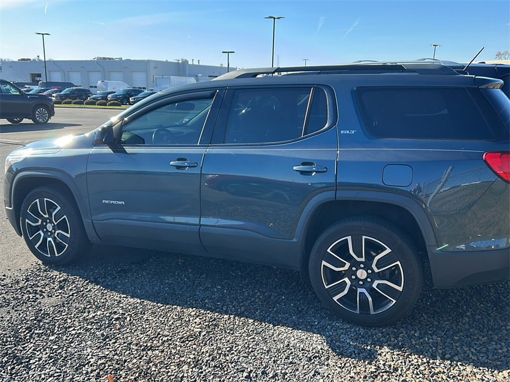 Used 2019 GMC Acadia SLT w/ Black Edition image 6