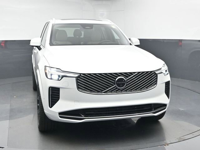New 2026 Volvo XC90 B6 Ultra w/ Protection Package image 2